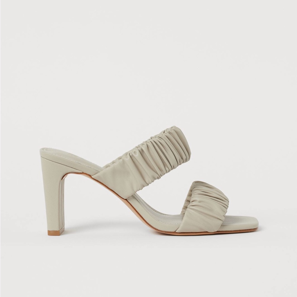 H&M Slip-in Sandals Beige sz 39